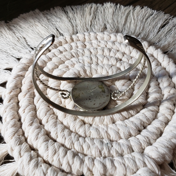 Blue and White Silver Flower Cuff Bracelet - Picture 4 of 7